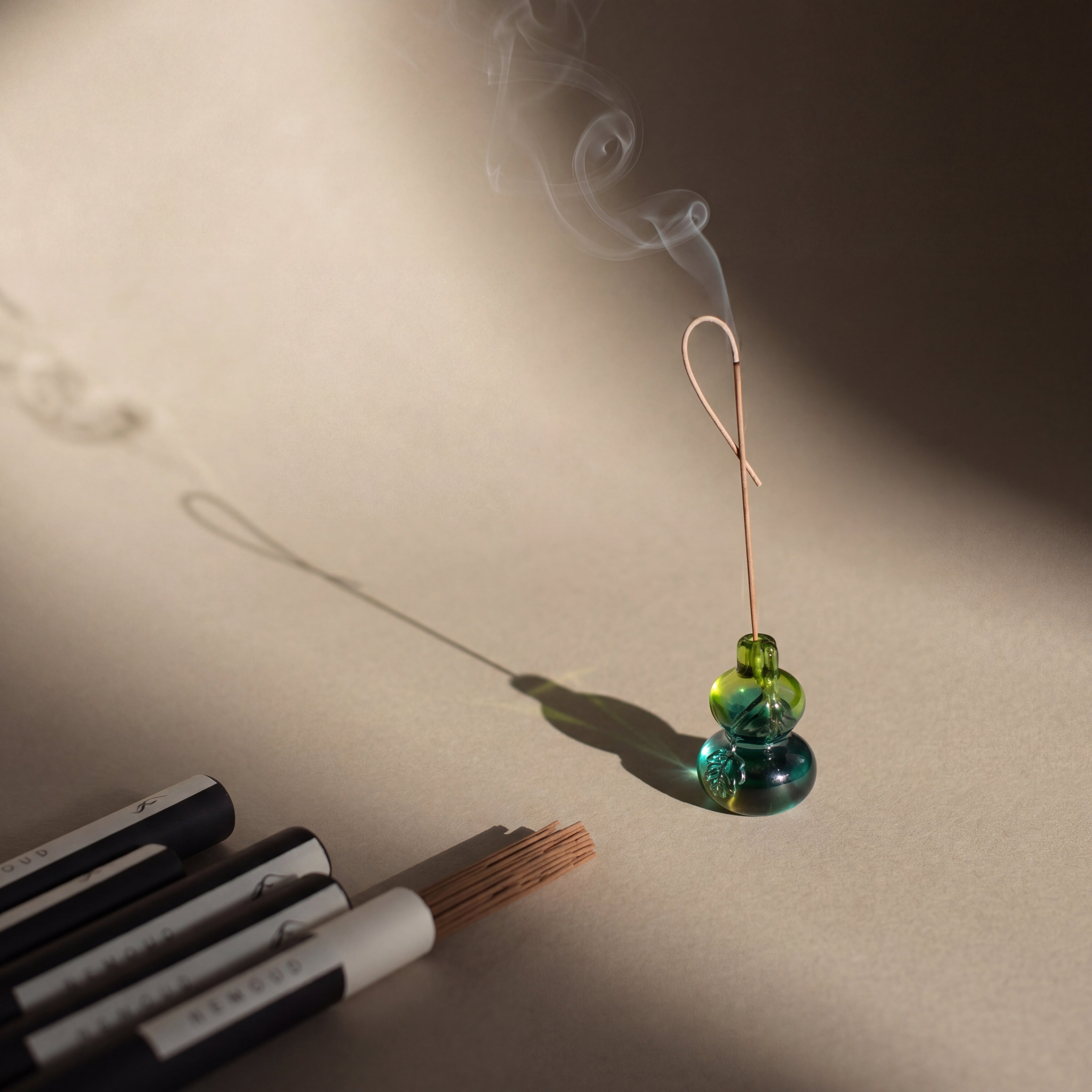 Wild Agarwood Incense · Daily Ritual